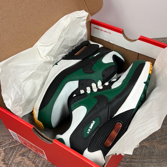 Nike Air Max 90 LTE CD6864-02 ‘Gorge Green’ 5.5Y - Picture 3 of 13